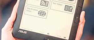 Buchstaben auf Papier sind langweilig. So sehen es jedenfalls die Entwickler von Soft- und Hardware für E-Books und schaffen die Technik für multimediale Bücher. Foto: ddp