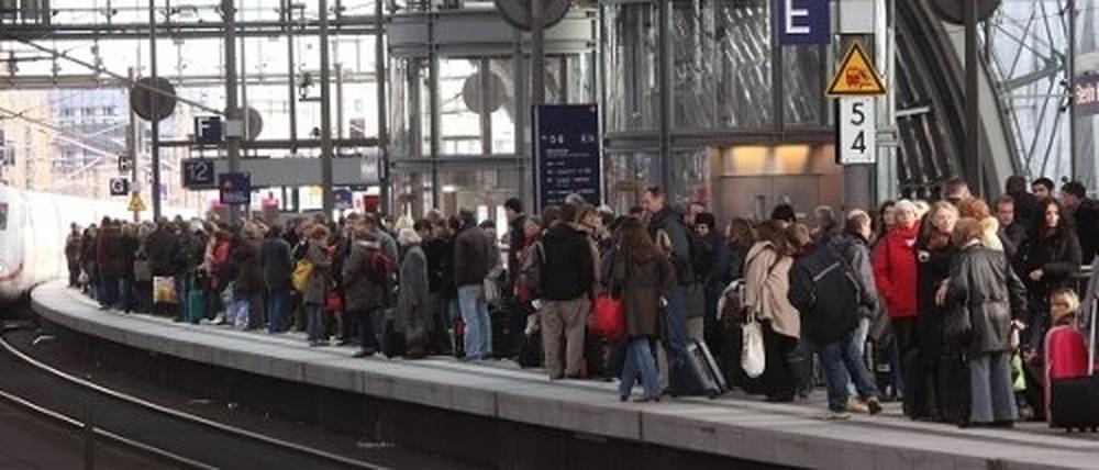 312335_3__Bahn_Chaos_Peters2.jpg