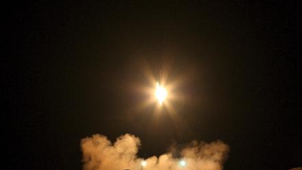 Iran schickt ersten selbst gebauten Satelliten ins All