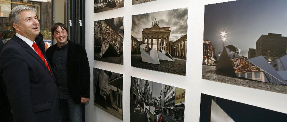 Wowereit eröffnet Berliner Design-Ausstellung in London