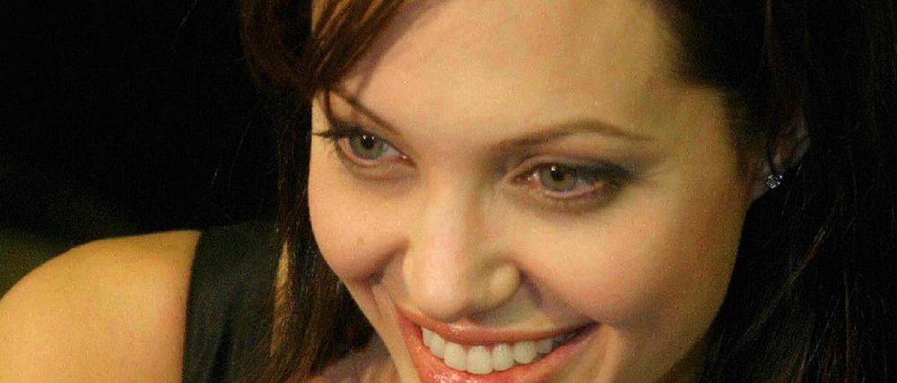 Jolie