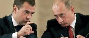 189971_3_071212_putinmedwedew_dap.JPG