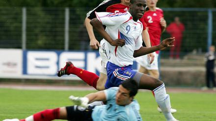 144654_1_050607_u21_afp.JPG