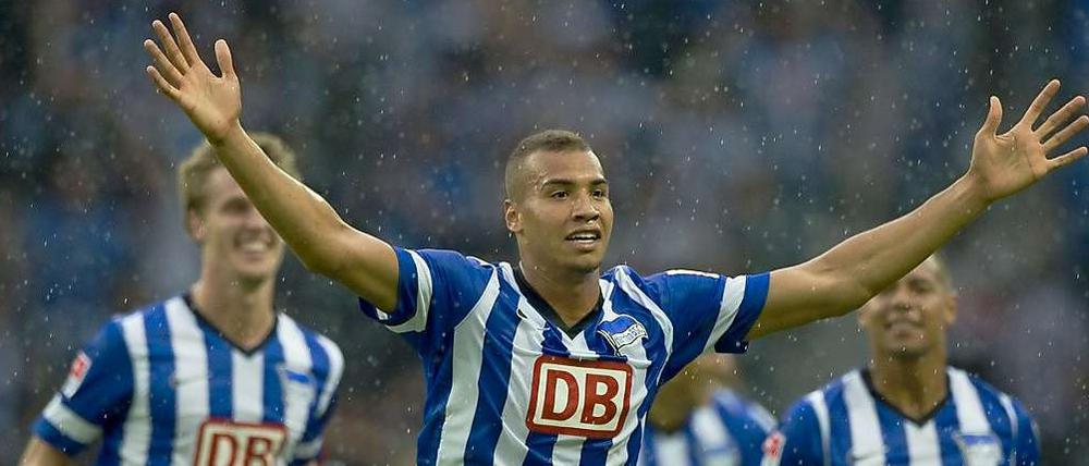 Schon das Debüt war gelungen. Zum Herthas Bundesligaauftakt gegen Frankfurt steuerte Brooks beim 6:1 einen Treffer bei.