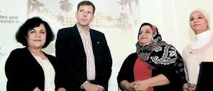 Germanistik-Professorinnen aus Kairo in Berlin.