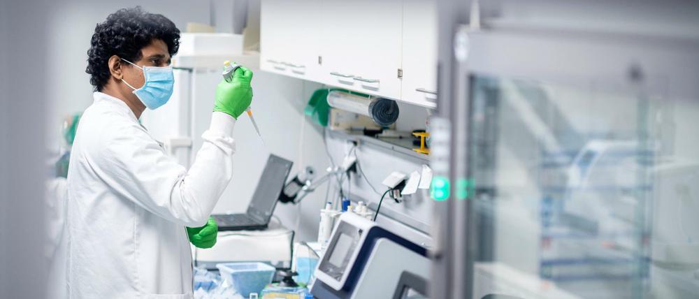 Der Impfstoff-Hersteller Biontech hat bereits eine klinische Studie zu einer angepassten Variante des Vakzins gestartet.