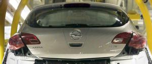 Bald ein Franzose? Zum Opel-Kauf dürfte Peugeot das nötige Kleingeld fehlen.