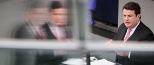 Der Bundesminister für Arbeit und Soziales, Hubertus Heil (SPD) bei der jüngsten Debatte zur Kurzarbeit im Bundestag. 