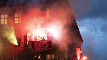 Geduldet: Gegen die Autonomen in der Rigaer Straße geht das Bezirksamt Friedrichshain-Kreuzberg nur sehr zurückhaltend vor.