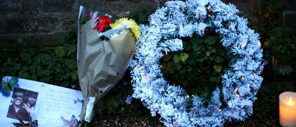 Gedenken George Michael und seine Schwester Melanie Panayiotou in London 