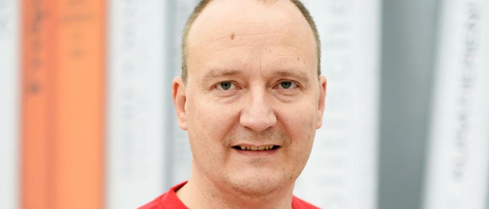 Der Schriftsteller Thomas Brussig findet es völlig in Ordnung, nicht zur Wahl zu gehen.
