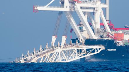 In der Ostsee werden bereits die Rohre für die Pipeline Nord Stream 2 verlegt. 