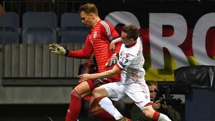 Fußball? Kann er auch. Manuel Neuer ist mehr als ein Torhüter.