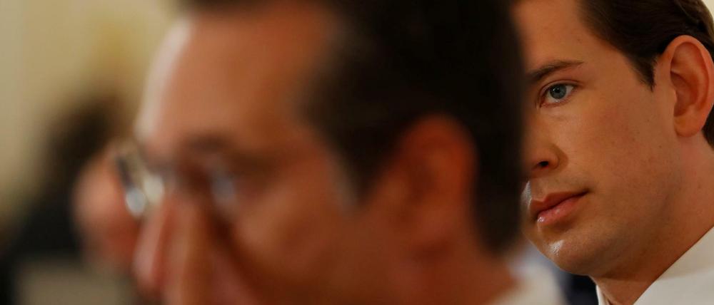 Vizekanzler Heinz-Christian Strache (links) und Kanzler Sebastian Kurz im April.