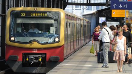 Erst vor wenigen Wochen ereignete sich ein ähnlicher Vorfall in einer S-Bahn in Berlin. 