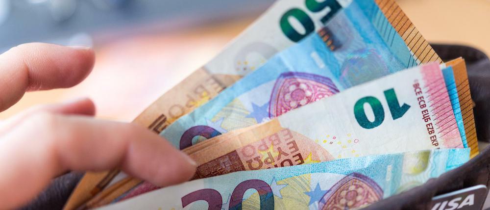 Junge Erwachsene fürchten, im Alter nicht über die Runde zu kommen.