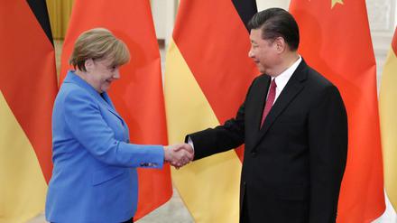 Kanzlerin Angela Merkel trifft Staatschef Xi Jinping.