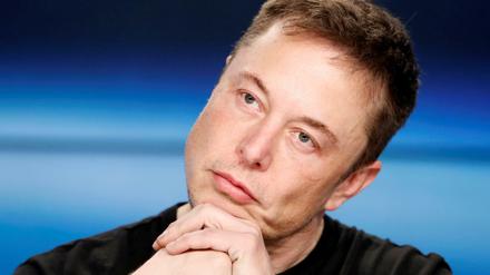 Tesla-Chat Elon Musk hat Probleme mit Artikeln, die Probleme bei der Fertigung des Elektroautos Model 3 schildern. 