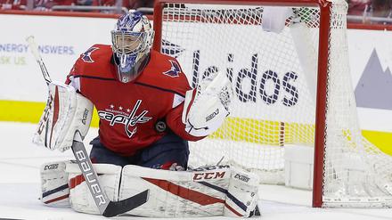 Das lief nicht. Grubauer patzte in den ersten Play-off-Spielen gegen Columbus.