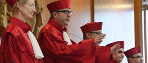 Der Zweite Senat beim Bundesverfassungsgericht berät Verfassungsbeschwerden von Psychiatriepatienten nach Fesselung.