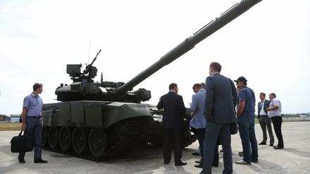 Während weltweit der Handel mit Waffen sinkt, haben russische Firmen mehr Geld mit Rüstungsgütern gemacht. 