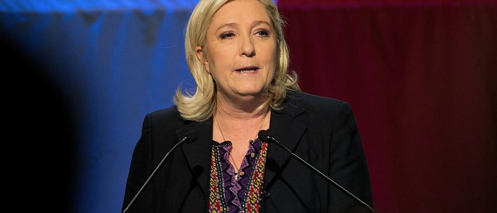 Im Angesicht der Niederlage: Die Vorsitzende des Front National, Marine Le Pen, am Sonntagabend im nordfranzösischen Hénin-Beaumont.