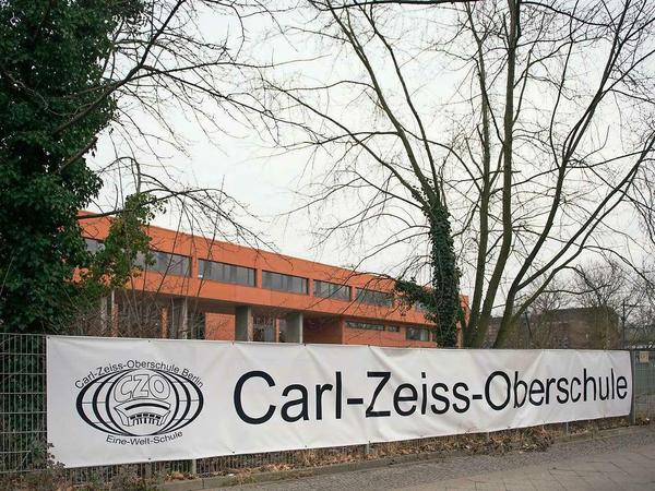 Wegen Masern-Epidemie: Eltern der Zeiss-Schule erhalten Info-Post vom Bezirksamt.