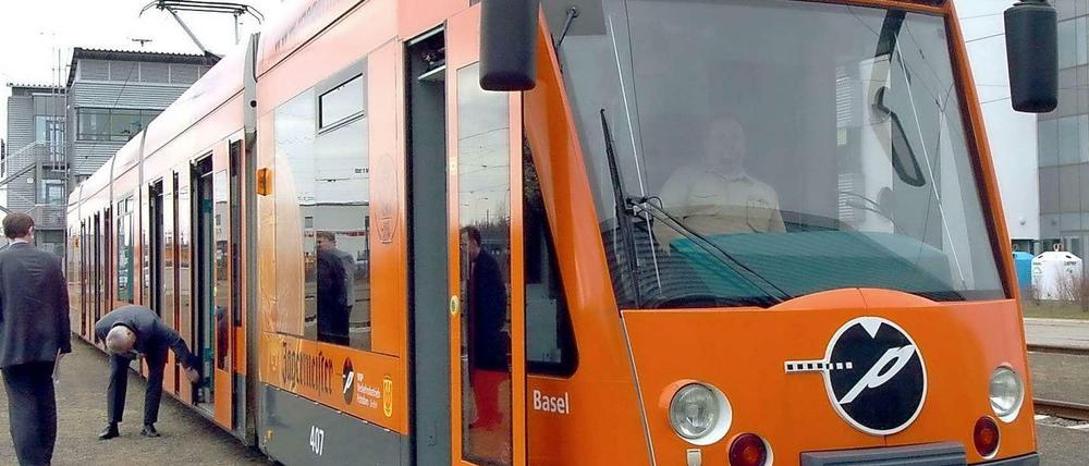 In Westbrandenburg streiken am Dienstag von 3 bis 15 Uhr die Fahrer von Straßenbahnen und Bussen.