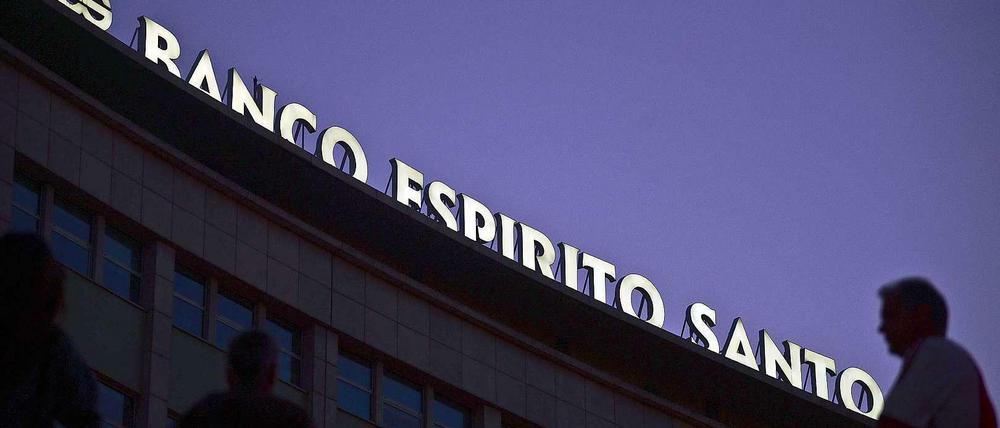 Die Krisenbank Espirito Santo muss mit Milliarden vor der Pleite bewahrt werden.