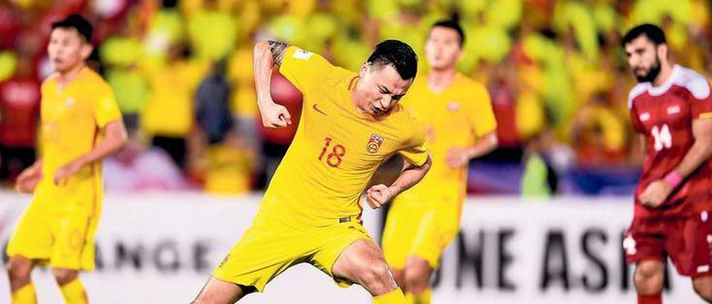 Seltener Jubel. Chinas Nationalmannschaft konnte sich bisher nur ein einziges Mal für die WM 2002 qualifizieren.