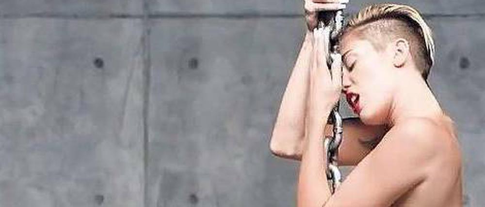 Miley Cyrus’ „Wrecking Ball“ ist das meistgeklickte Video des Jahres.