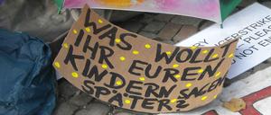 Am Samstagabend brachen die Flüchtlinge den Hungerstreik ab.