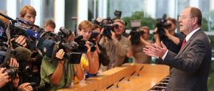 SPD-Kanzlerkandidat Peer Steinbrück vor der Präsentation seines 100-Tage-Programms.