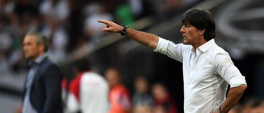 Bundestrainier Joachim Löw beim Spiel gegen Ungarn.