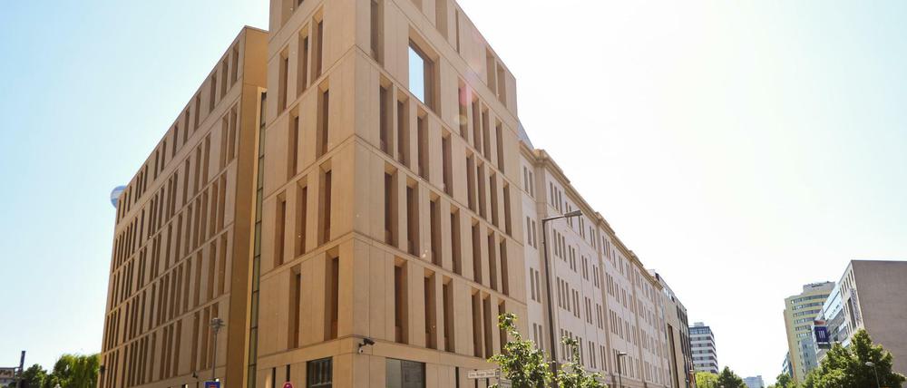 Das Bundesministerium für Umwelt, Naturschutz, Bau und Reaktorsicherheit aufgenommen in Berlin. 