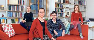Wieviel Zeit verbringen Berlinerinnen mit ihren Kindern? Und was tut der Mann?