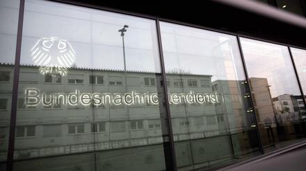 Hier soll nichts nach außen dringen.