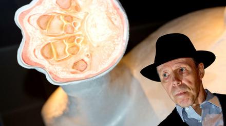 Der Plastinator Gunther von Hagens.