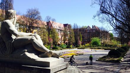 Blick auf den Rüdesheimer Platz in Berlin-Wilmersdorf.