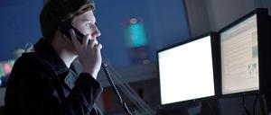 Arbeitnehmer sollen auch nach Feierabend einsatzbereit sein, Arbeitgeber dagegen zeigen sich wenig flexibel.