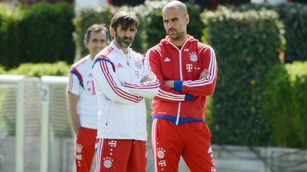 Kurzzeitig zurück im Bundesliga-Alltag: Pep Guardiola (r.) beim Training des FC Bayern.