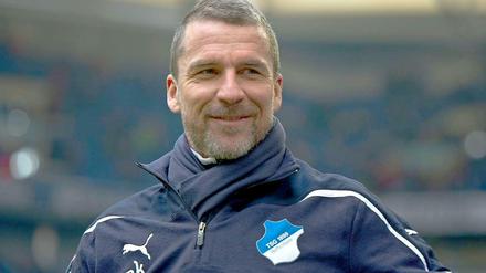 Da lachte er noch. Hoffenheims entlassener Trainer Marco Kurz.