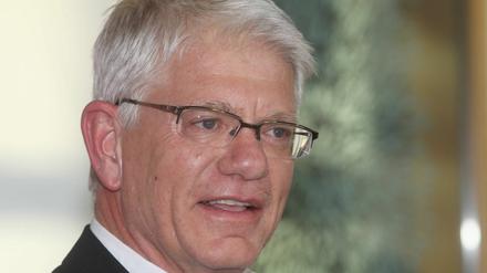 Erfolgreiche Abstimmung: DEB-Präsident Franz Reindl.