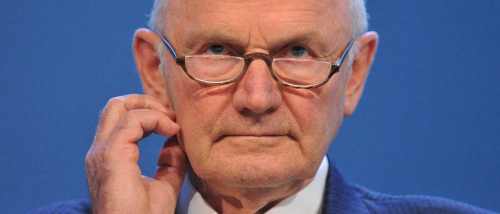 Ferdinand Piëch liebt es gerne schnell. Dieses Mal könnte er jedoch über das Ziel hinausgeschossen sein. 