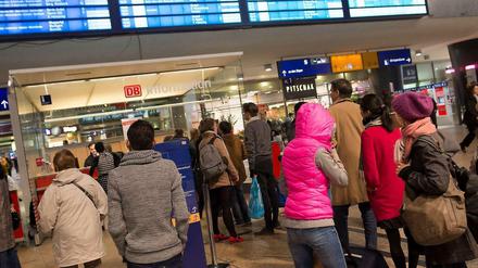 Neuer Ärger: Bahnkunden müssen mit Ausfällen rechnen.