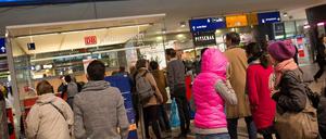 Neuer Ärger: Bahnkunden müssen mit Ausfällen rechnen.