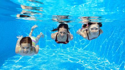 Wasserspaß. Das neue Bäderkonzept soll das Bedürfnis vieler Berliner nach Spaß- und Freizeitbädern bedienen.
