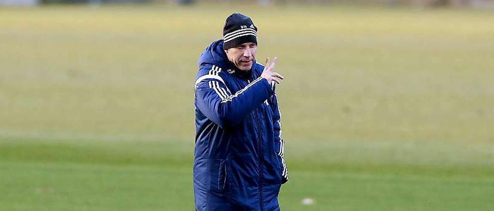 Trainer im eigenen Stall. Peter Knäbel soll beim HSV für den Übergang das Traineramt bekleiden.