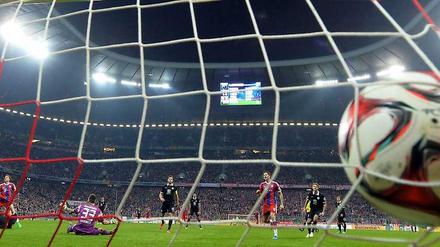 Im Achtelfinale bezwangen die Bayern den Zweitligisten Eintracht Braunschweig.