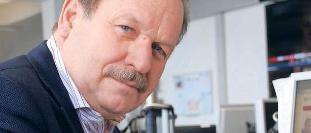 Kontakt zu den Lesern. Frank Bsirske im Newsroom des Tagesspiegels. 